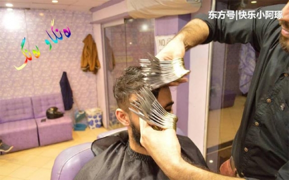 بە (27) مەقەست كاری سەرتاشین دەكات