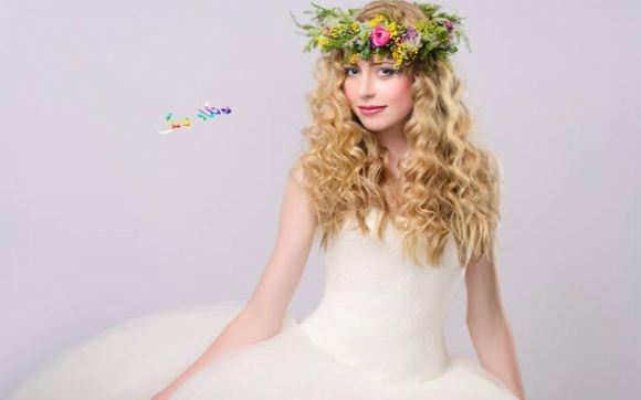 و ئێكسسوارە گوڵینەكان  بۆ سەروقژی ئافرەتان و بووكەخان