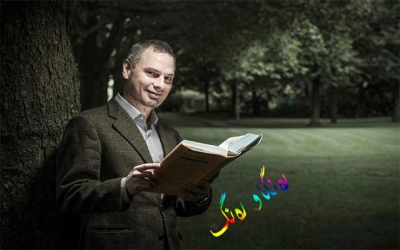 32 زمان دەزانێت