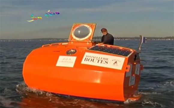 گەشتكردنی نێو زەریاكان بە بەرمیل