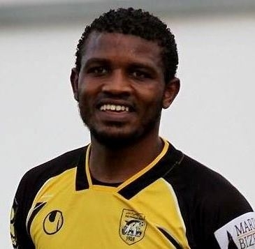 یاریزانێكی پیشەگەر یانەی زاخۆی جێهێشت