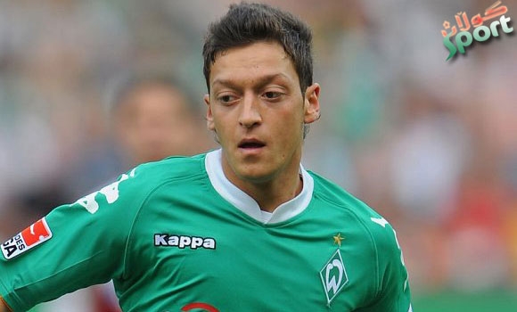 به‌فه‌رمى ئۆزیَل بوه‌ یاریزانى رِیال مه‌درید