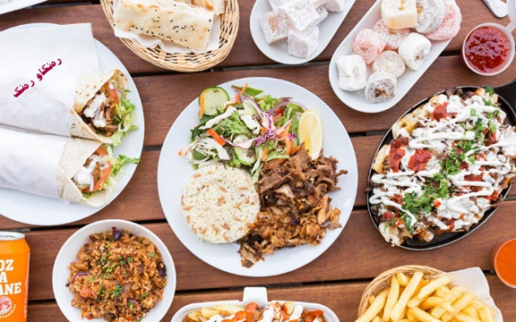 رازاندنەوەی سفرە و ناندێنی رەمەزان