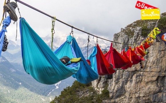 خەوتن لە ئاسماندا!