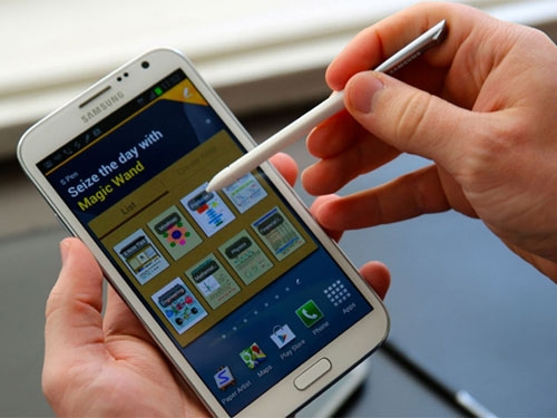 دژە شكانی شاشە لەبەرهەمە داهاتوەكانی سامۆسنگ دەبێت