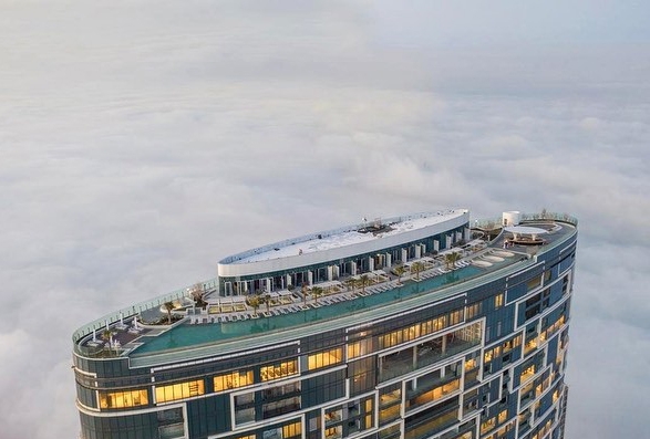 مەلەوانگەیەك لە بەرزترین خاڵی جیهاندا