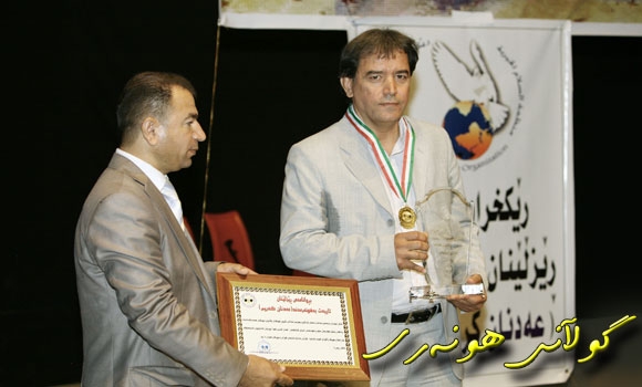 له‌سلێمانى عه‌دنان كه‌ریم مه‌دالیاى رێزلێنانی پێ به‌خشرا