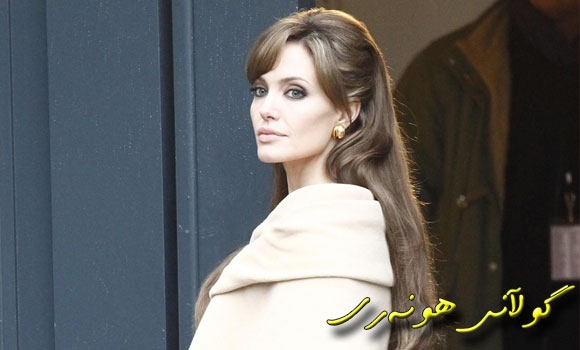 رێگە نادرێ ئەنجێلینا رۆڵی ئافرەتێكی مسوڵمان ببینێت