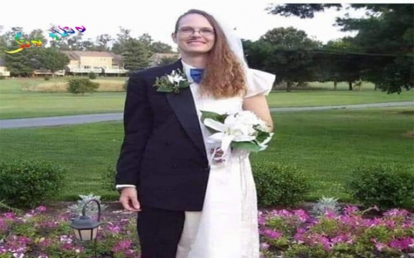 ئەنتوان شۆفالی فەڕەنسی شوو بە خۆی دەکات