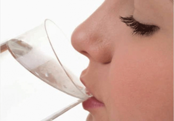 دڵنیابە بەم رێگایانە کەمتر تینوت دەبێ