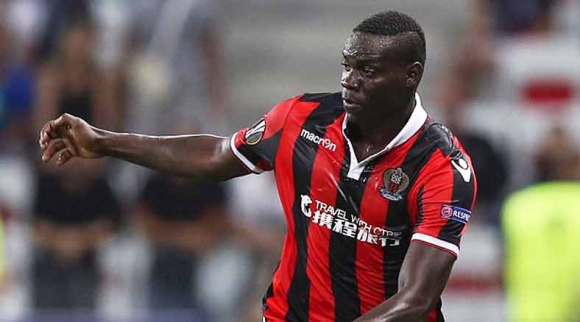 دیسان كێشه‌ بۆ بالۆتێلی دروست ده‌بێت و بەڵام ئەمجارە لە یانە نوێكەیدا