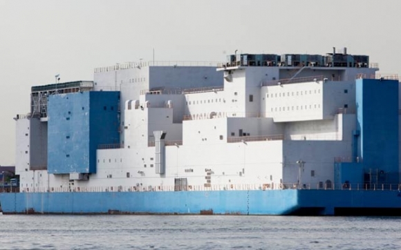 كەشتیی بەندیخانە