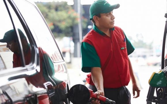 پێویستە كارمەندی بەنزینخانەكان وریا بن لە هەڵمژینی هەڵمی بەنزین