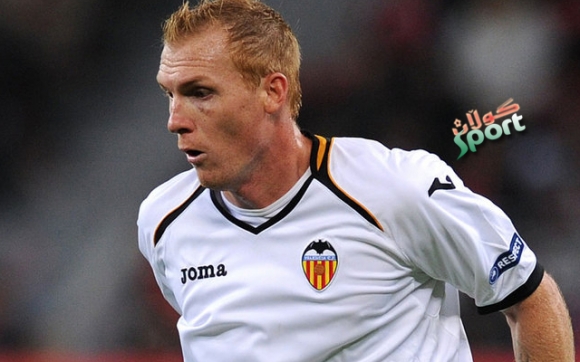 بەرشلۆنە بیر لە یاریزانێكی فەرەنسی دەكاتەوە