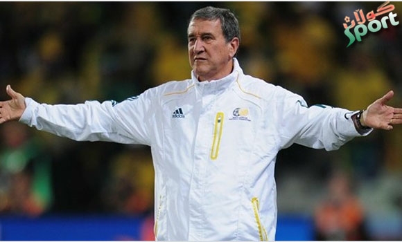 رِاهێنه‌رى باشورى ئه‌فریقا ده‌ستى له‌كاركێشایه‌وه‌