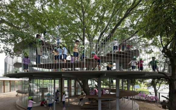 دار و باری لە نێو ماڵەكەتدا