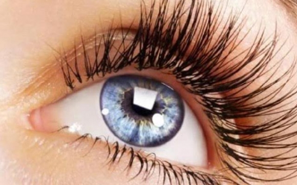 چۆن درێژی برژانگەکانت زیاد دەکەیت؟