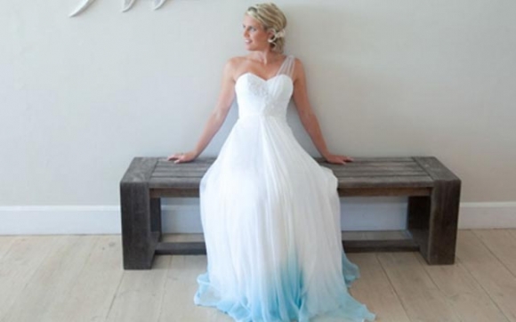 عەزی بوک بە ستایلێکی جیاوازەوە