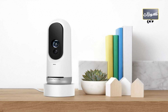 كامێرایەك  پاسەوانێكی ئەمنییە