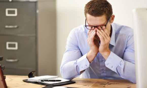 چۆن چاومان بپارێزین لە شاشەی کۆمپیوتەر