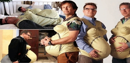 بە وێنە...3 پیاو بڕیار ده‌ده‌ن دوگیانی ئافره‌ت تاقی بكه‌نه‌وه‌!