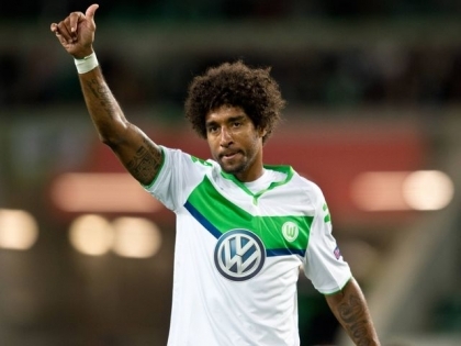 دانتی یانەی ڤۆلڤسبۆرگی جێهێشت و چووە یانەیەكی فەرەنسی