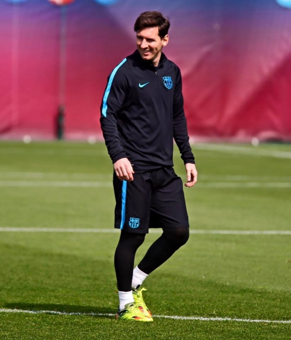 مێسی داوای بینینی سەرکردەیەکی سیاسی دەکات