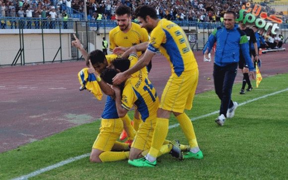 سەرەڕای هێنانی ڕاهێنەرێكی عەرەب  دهۆكییەكان سوورن لەسەر گرنگیدانیان بە یاریزانانی كورد