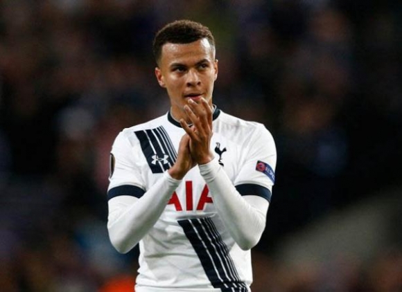 باڤاریییەکان بەردەوام لە چاودێری کردنی یاریزانان