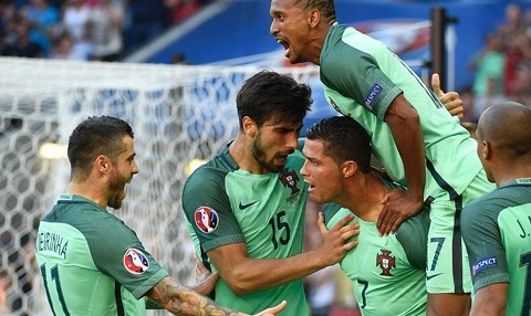 دووبارە پۆرتوگال لەسەر دەستی رۆنالدۆ رزگار كرا