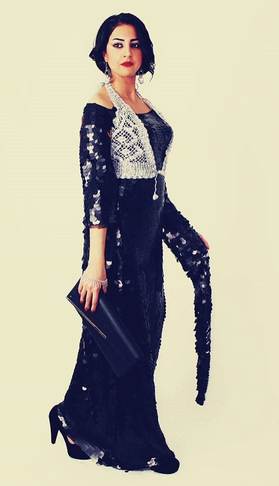 ئێلەگ لەگەڵ جلی كوردیدا