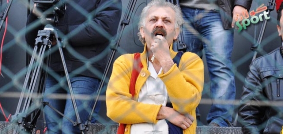 فەرهاد پیرباڵ هۆنراوە تێكەڵ بە وەرزش دەكات