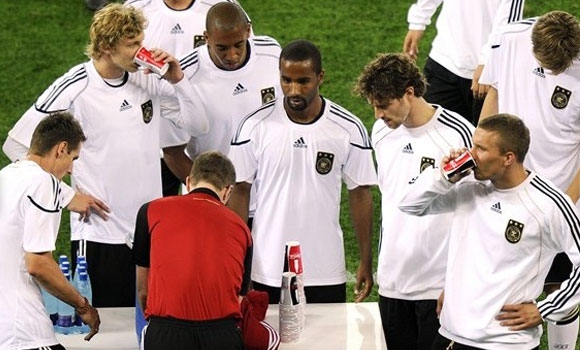 پێكهاته‌ى هه‌ڵبژارده‌ى ئه‌ڵمانیا به‌رامبه‌ر ئوسترالیا