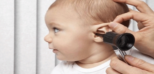 چۆن چاره‌سه‌ری ئازاری گوێی منداڵه‌كه‌ت ده‌كه‌یت؟