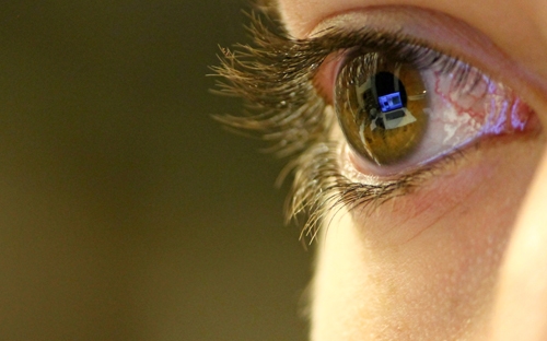 هەستكردن بە قورسبوونی چاوەكان