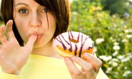 چۆن بەسەر حەزی شیرینیدا زاڵ دەبیت؟