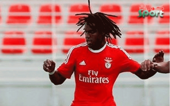 مان یونایتد چاوی لەسەر