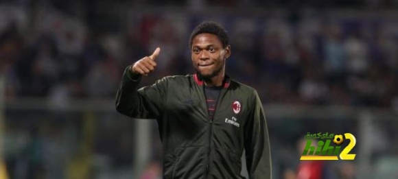 ئەدریانۆ لە میلان بێزار بووە