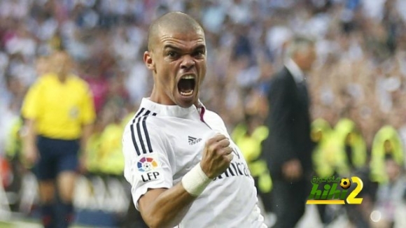 گەلاتەسەرای ھەوڵی ڕازی کردنی پیپی دەدات