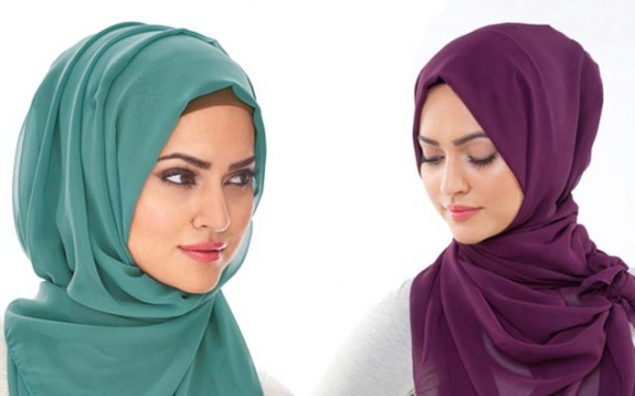 بۆ خانمانی لەچکپۆش