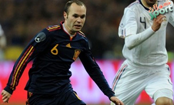 ئینێستا توشی پێكان هات