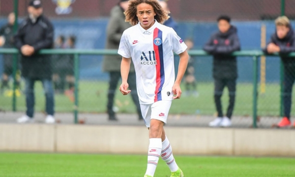 ریال مه‌درید له‌ هه‌وڵى به‌ده‌ستهێنانى چاڤی سیمۆنزه‌