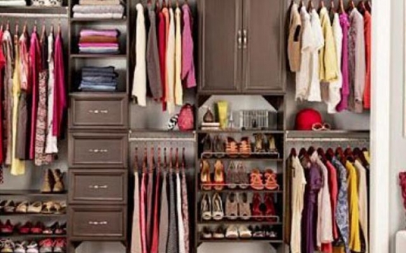 ھەڵبژاردنی جلوبەرگ یەکێکە لە دڵەڕاوکێکانی ئافرەتان