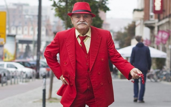 لە دكتۆرییەوە بۆ  دیزاینی جلوبەرگ