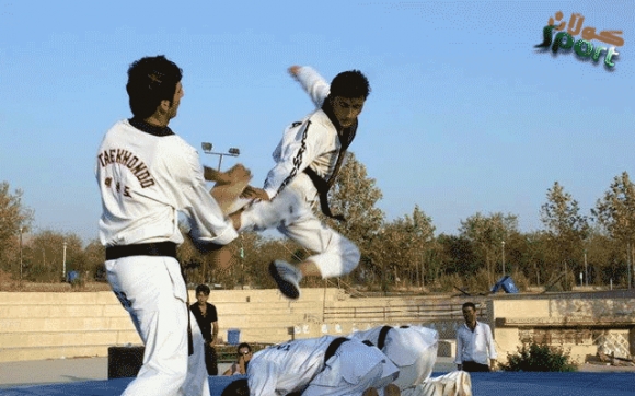 پێشمەرگەی سلێمانی پاڵەوانی کاراتێ سلێمانی بوو