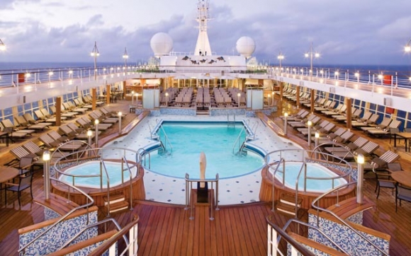 كەشتییەك لە شـــــــێوەی شارێك