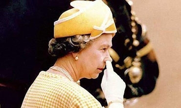 كەی كاتی ئەوەیە!