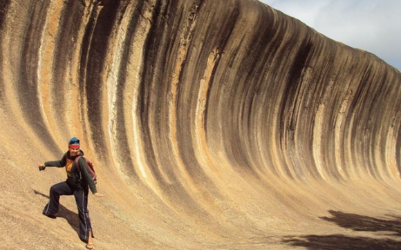 كێوێكی شـــــــەپۆڵدار !