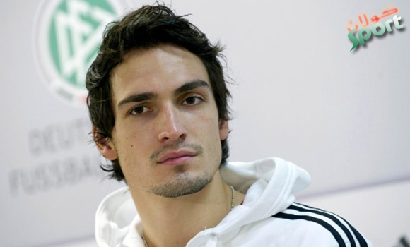 بەرشلۆنە چاوی بڕیوەتە یاریزان هۆملیز