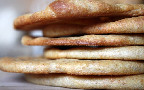 كولێرە بـە ڕۆن